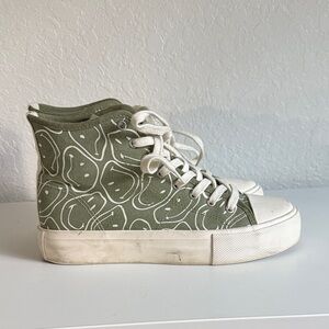 High-Top Canvas Smiley Face Sneakers in Green